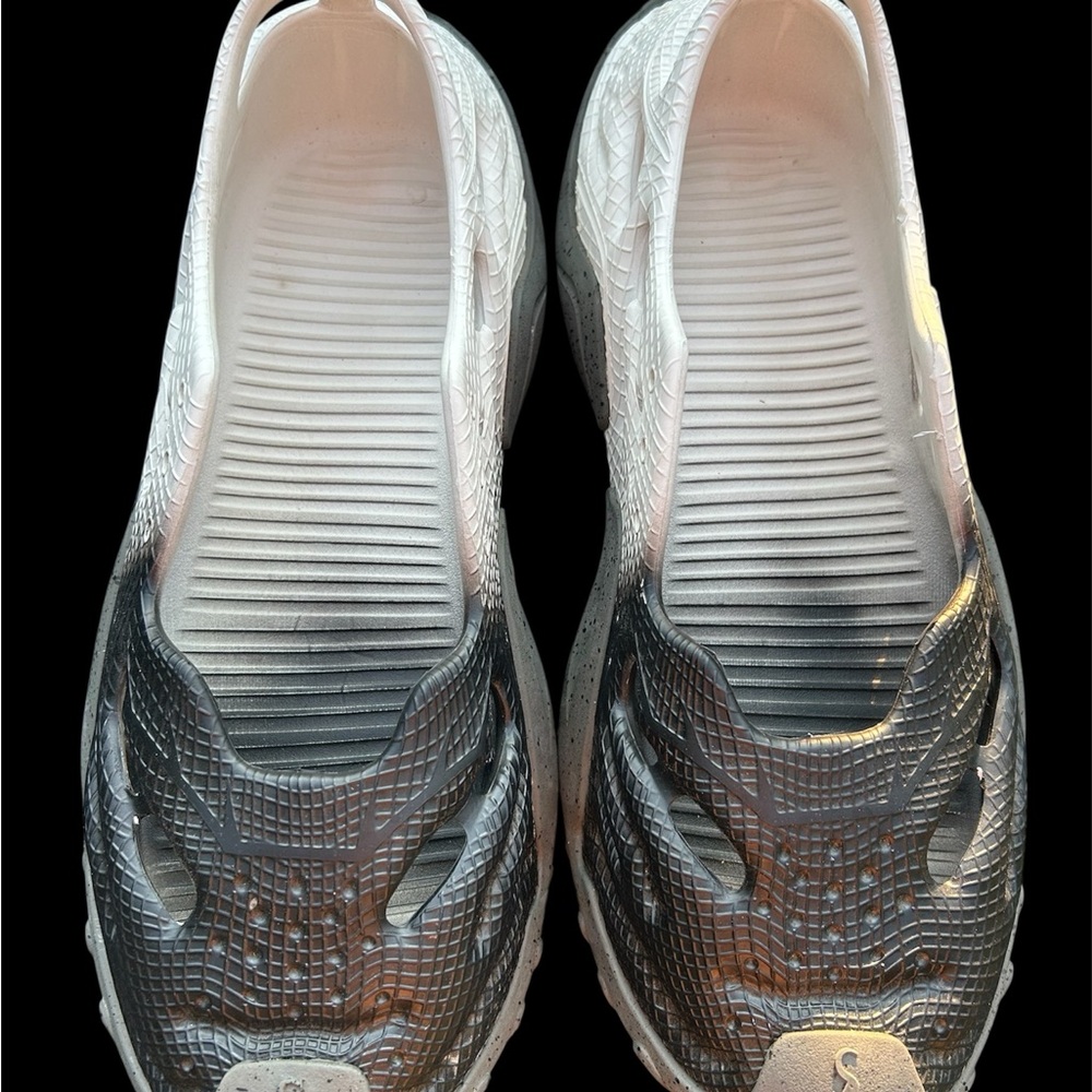 Sia collective Vulture Foams